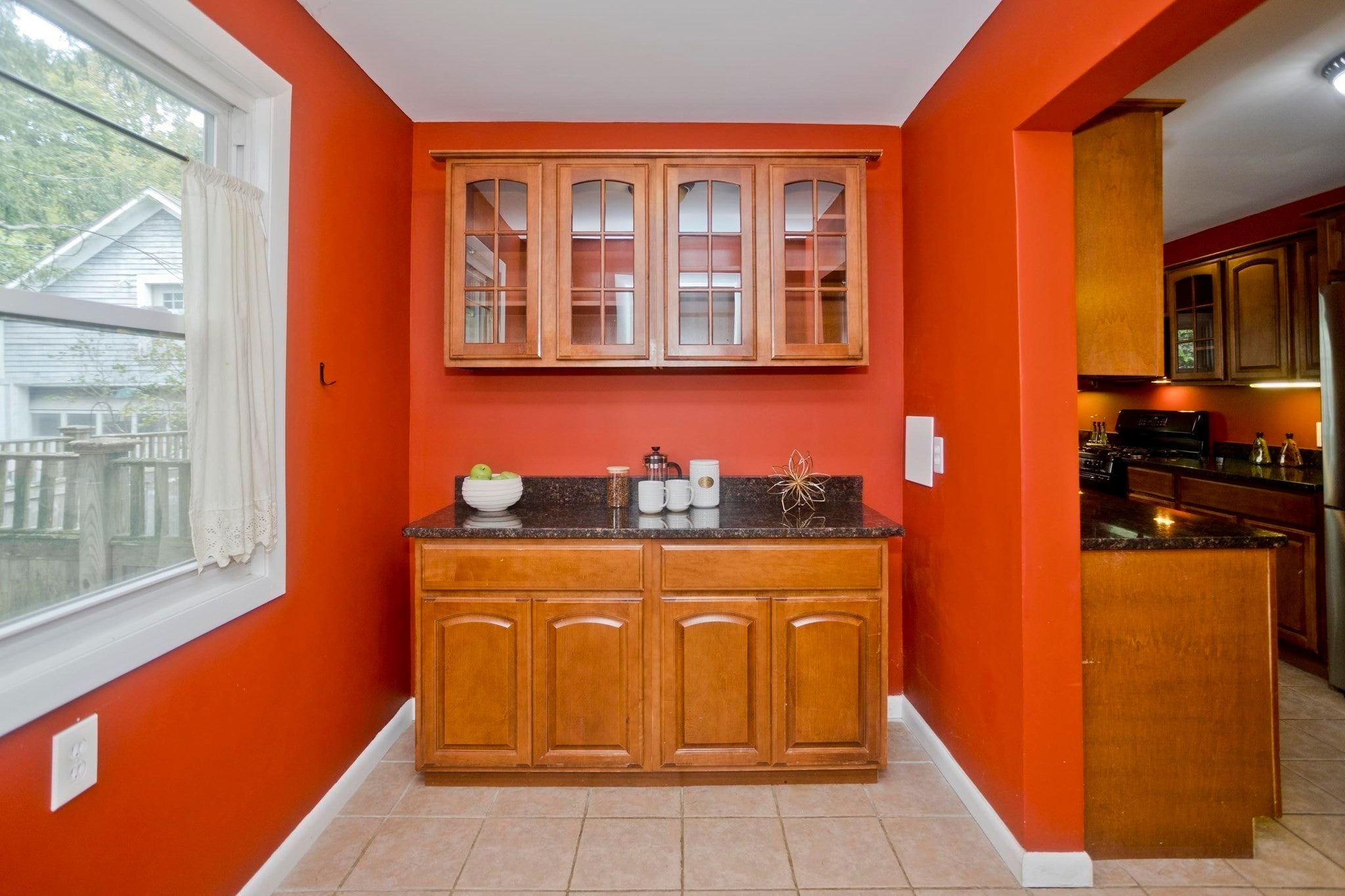 40 Fairfield Ave, Holyoke, MA Photo #20