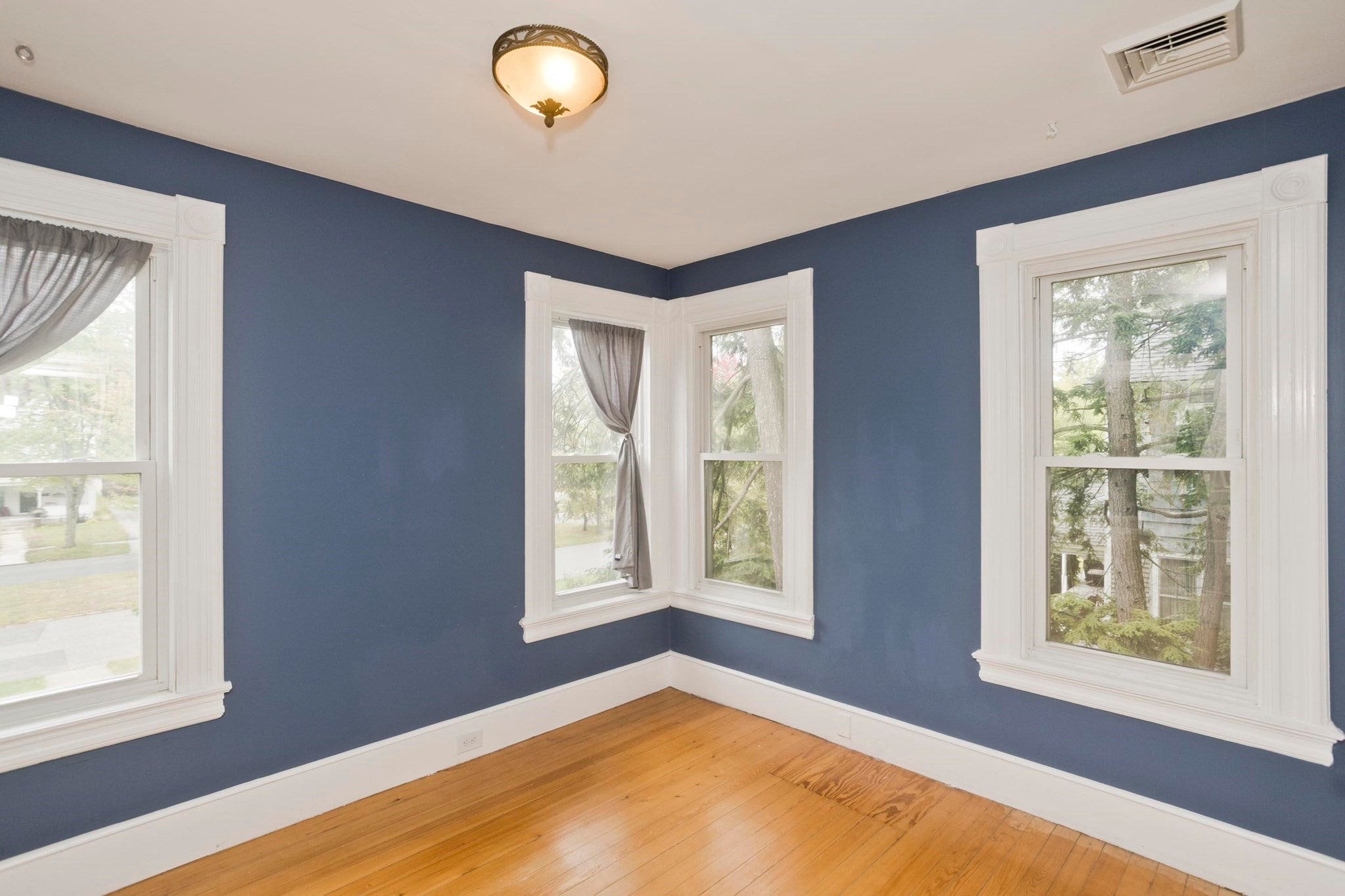 40 Fairfield Ave, Holyoke, MA Photo #39