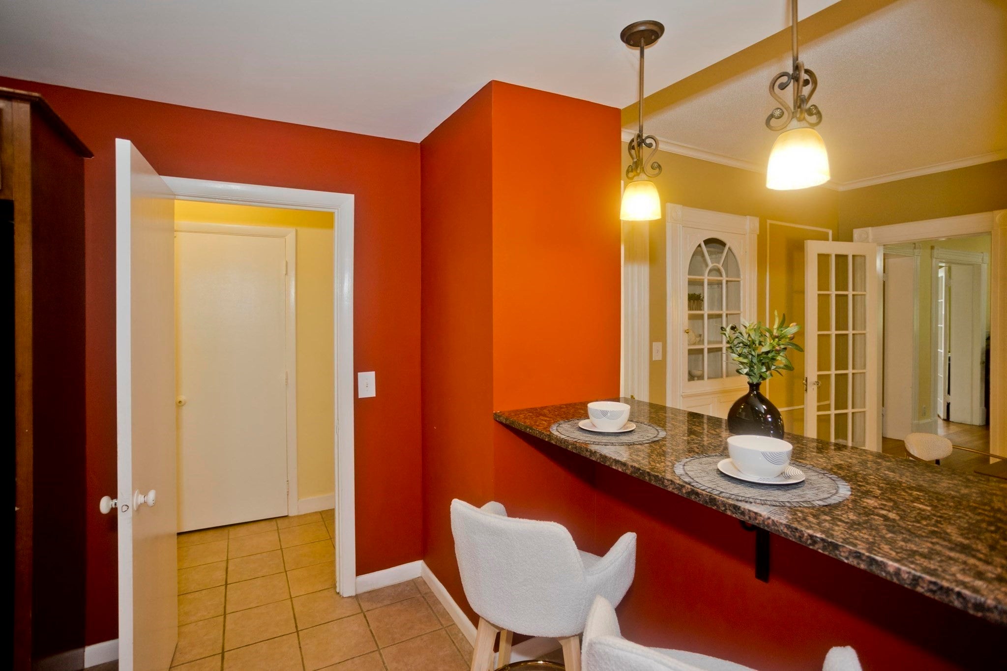 40 Fairfield Ave, Holyoke, MA Photo #19