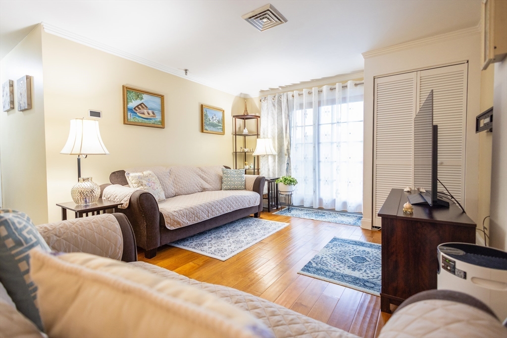 90 Quincy Shore Dr 417