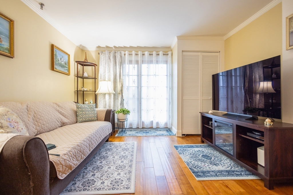 90 Quincy Shore Dr 417