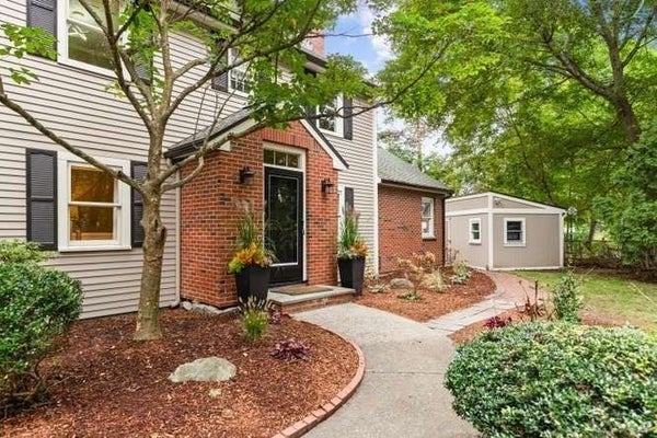 282 LOWELL ST, LEXINGTON, MA 02420 - Image fca2bcaf5aa52684fc8049cd3f6544d8/3149213063