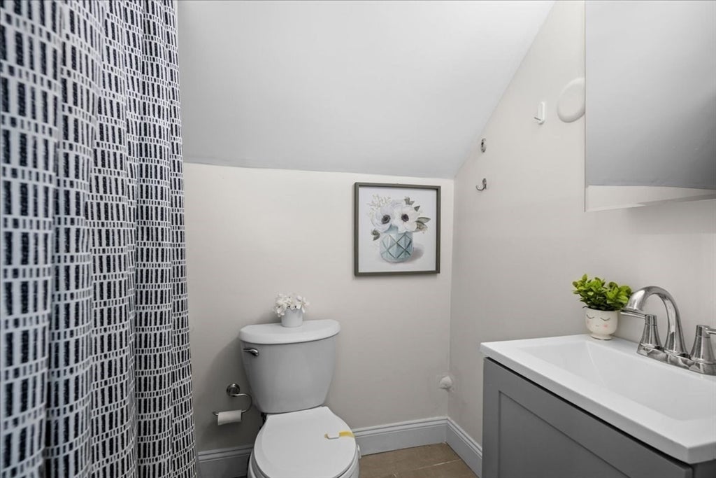 18 Kirby Ave, Lunenburg, MA, 18 Kirby Ave, Lunenburg, MA Photo #27