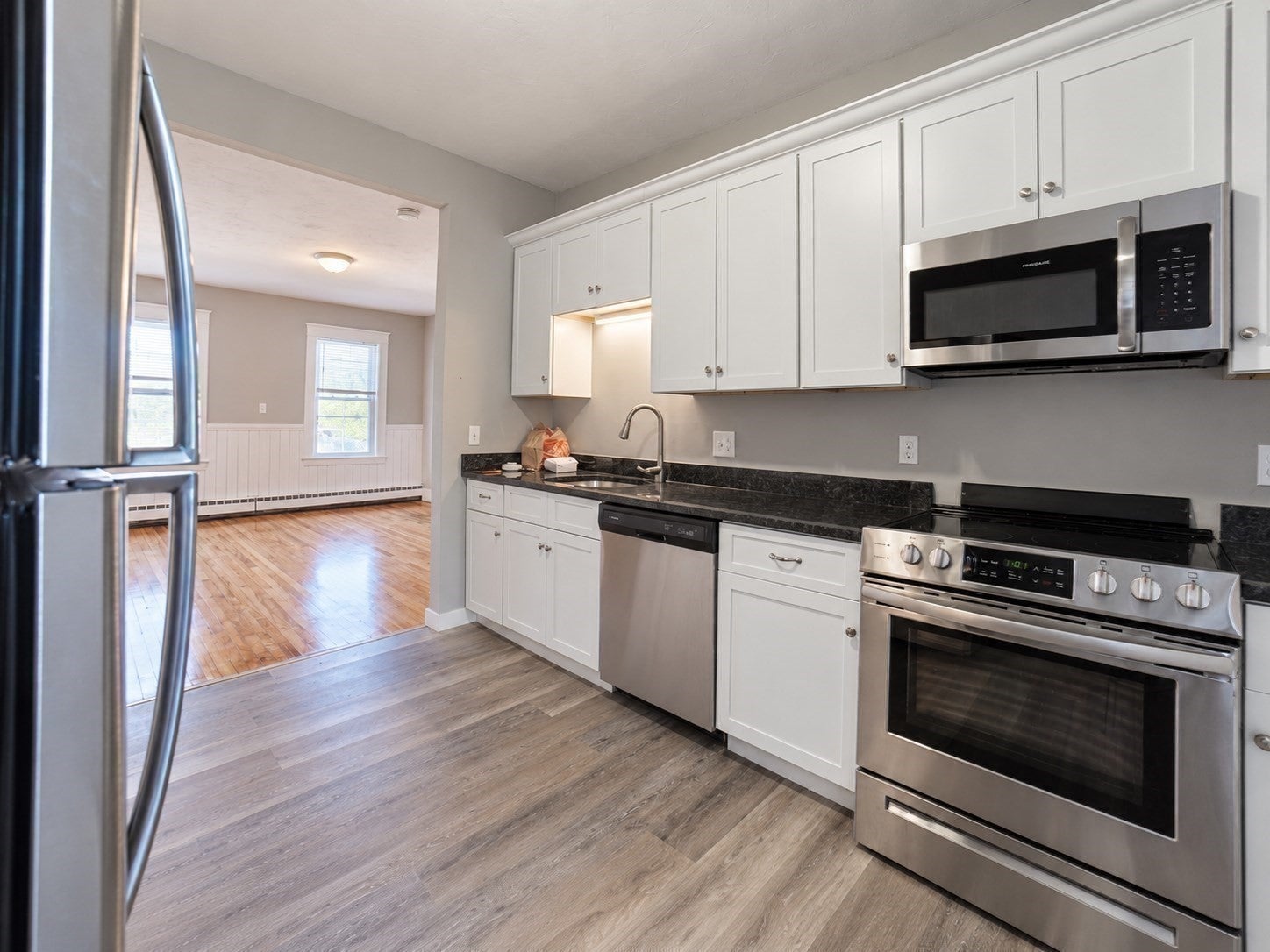 320 Hamilton St, Worcester, MA Photo #6