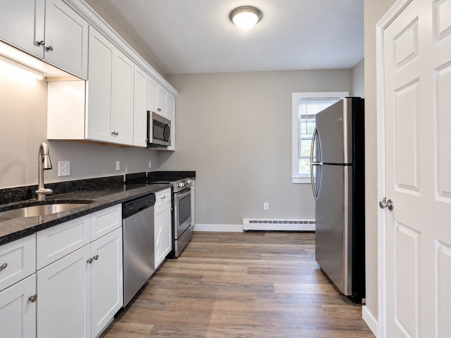 320 Hamilton St, Worcester, MA Photo #5
