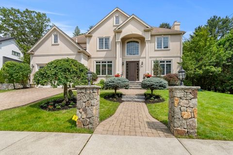 22 Scotney Newton MA 02467