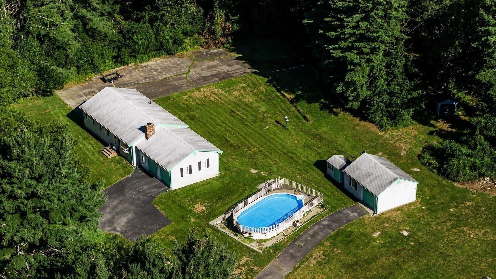 1541 N Hixville Rd, Dartmouth, MA, 1541 N Hixville Rd, Dartmouth, MA Photo #30