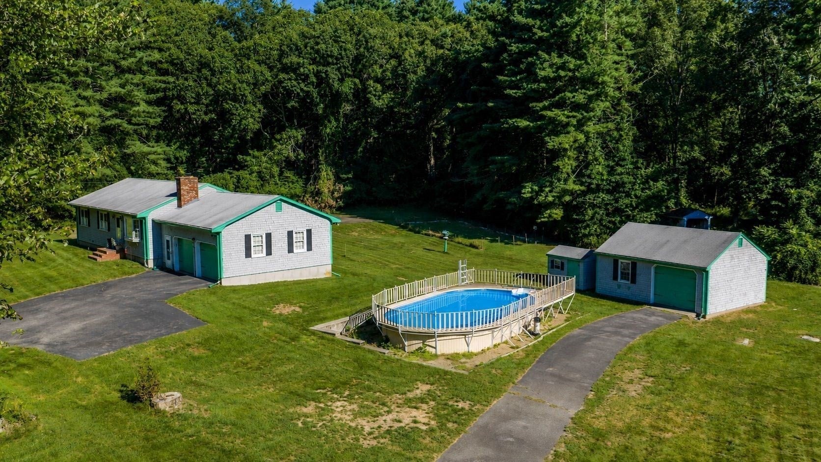 1541 N Hixville Rd, Dartmouth, MA, 1541 N Hixville Rd, Dartmouth, MA Photo #2