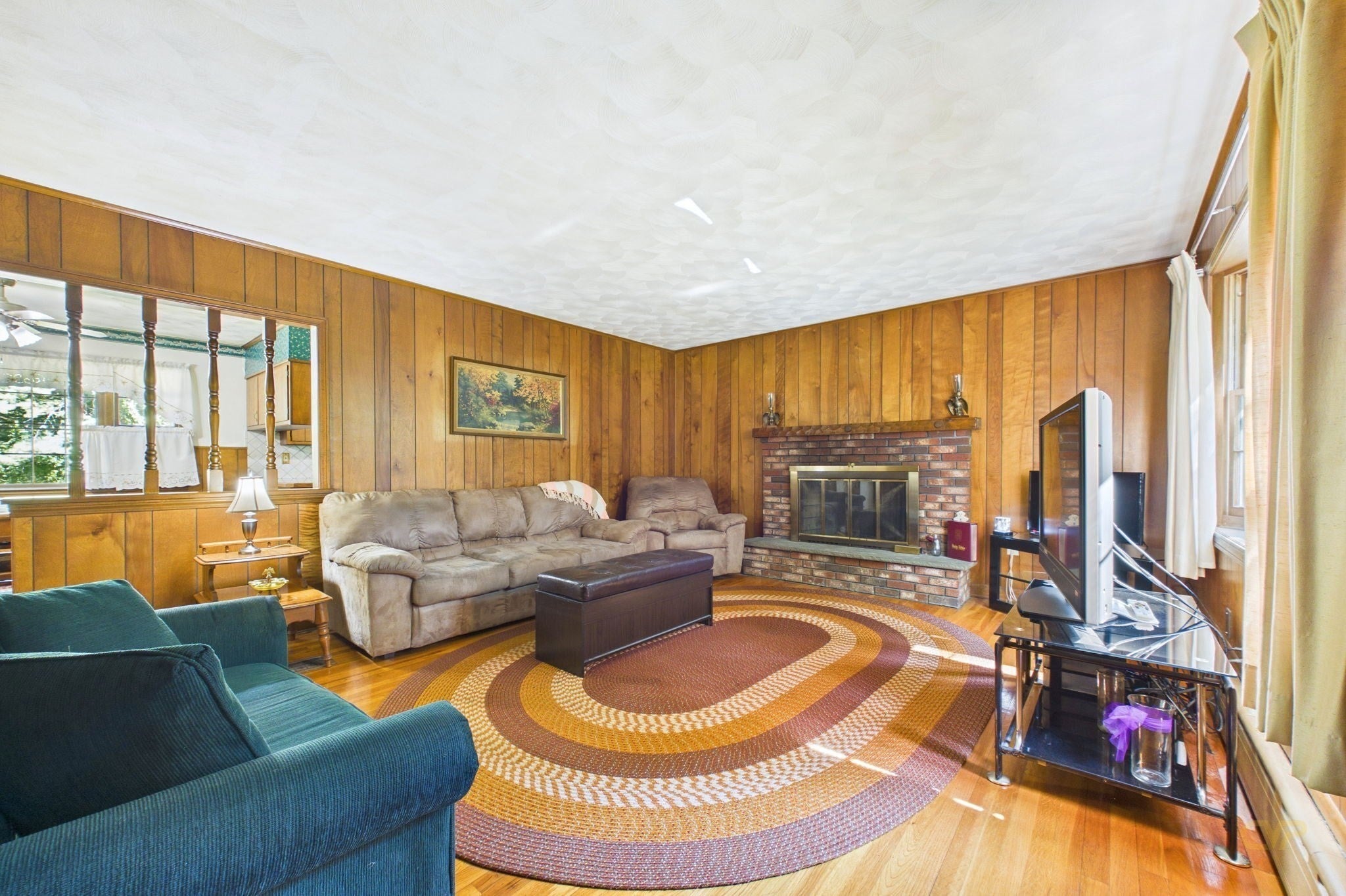 1541 N Hixville Rd, Dartmouth, MA, 1541 N Hixville Rd, Dartmouth, MA Photo #4