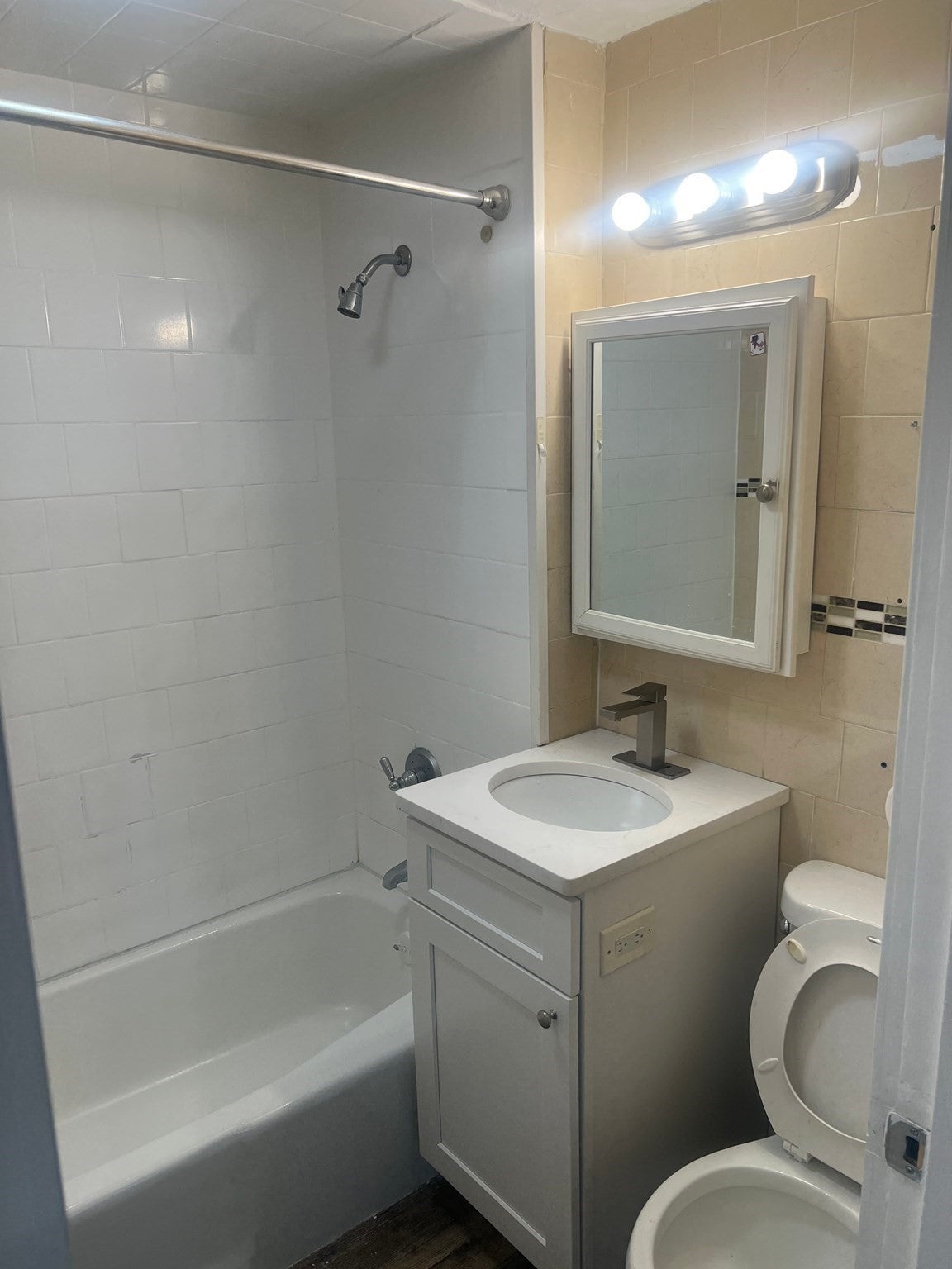 23 Waters Ave #1, Everett, MA Photo #8