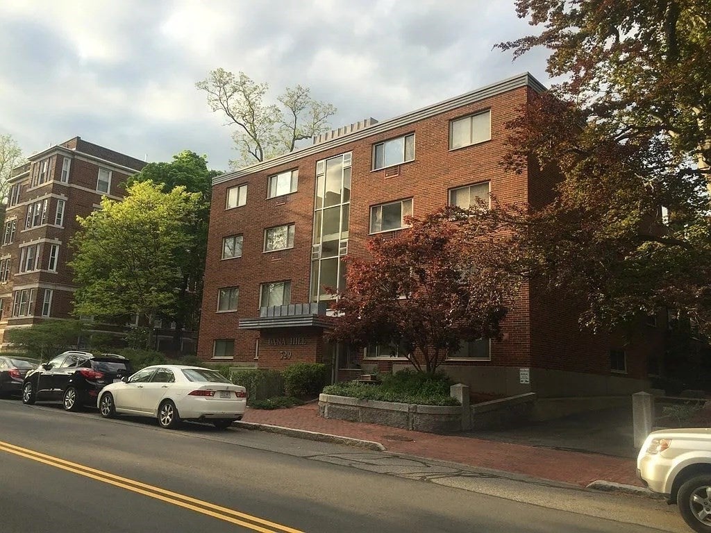 Photo of 329 Harvard St #19, Cambridge, MA
