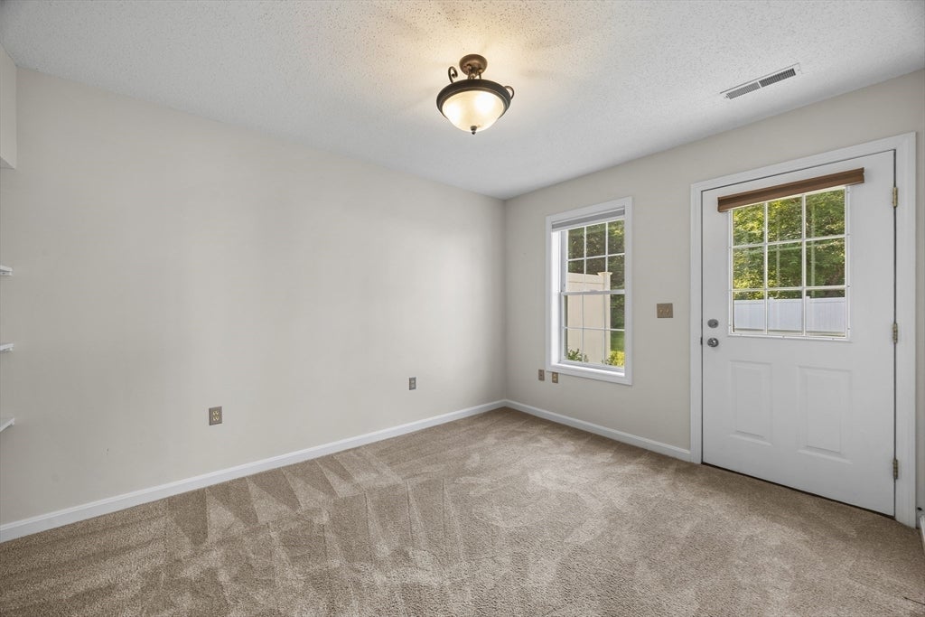 85 N Main St #15, Belchertown, MA, 85 N Main St #15, Belchertown, MA Photo #18