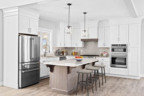 8 Beacon Street 80 Wareham MA 02558