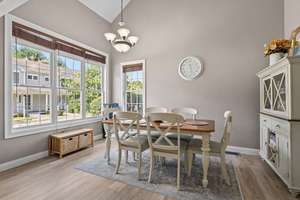 864 BROCKTON AVE APT 864, ABINGTON, MA 02351 - Image fcb95cb08d22c6ade9fb377f11b2bf96/1117401097