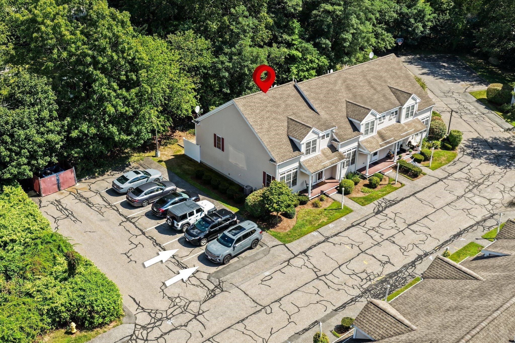 864 Brockton Ave 864
