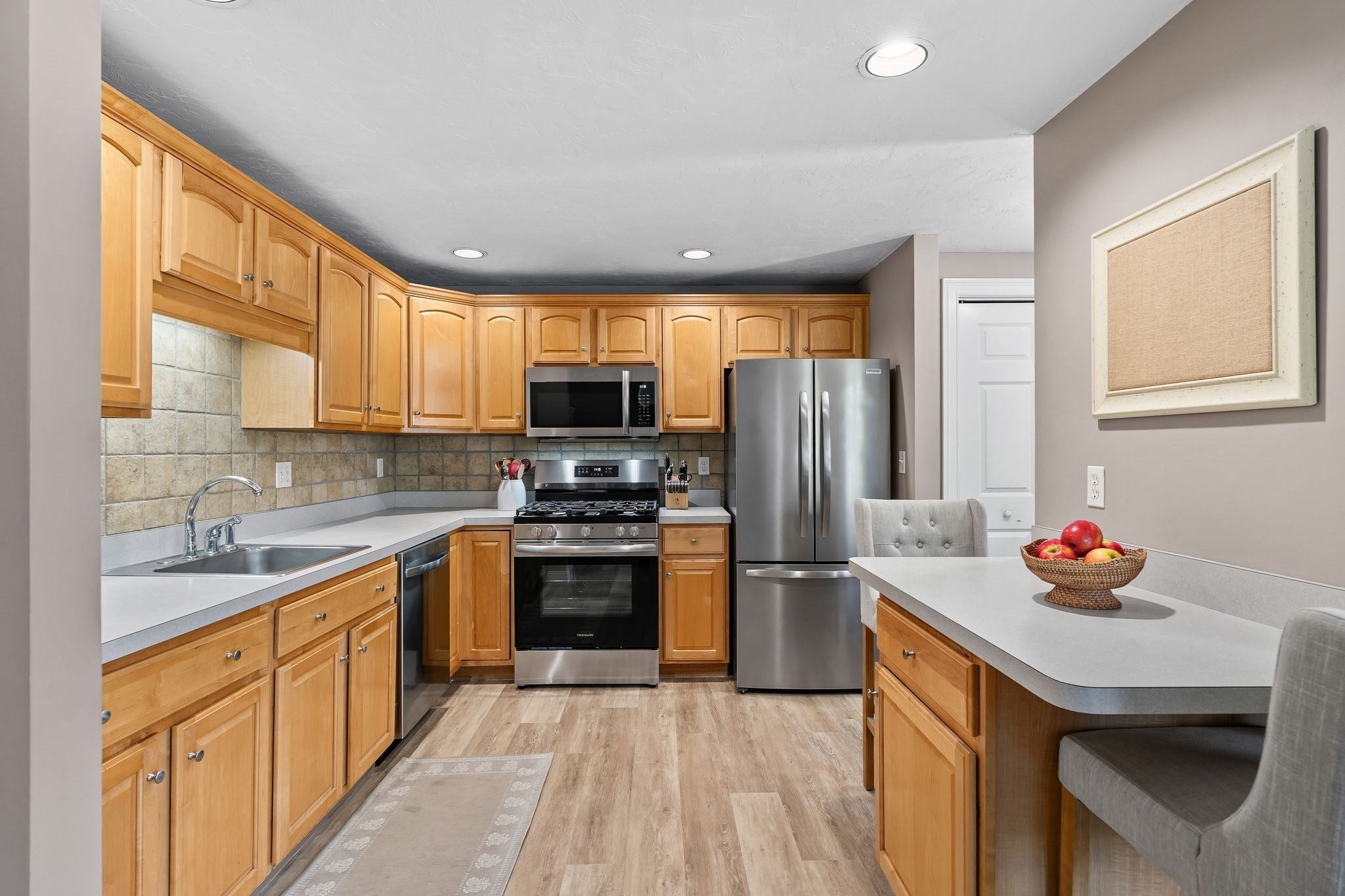 864 Brockton Ave #864, Abington, MA, 864 Brockton Ave #864, Abington, MA Photo #10