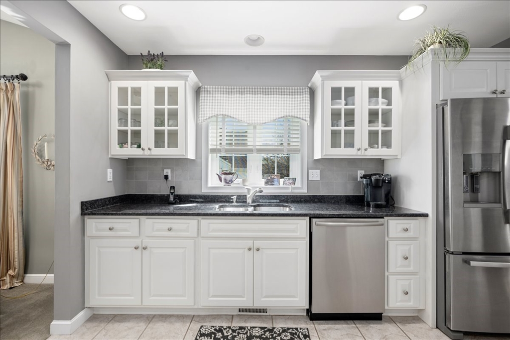 1 Aspenwood Cir 1