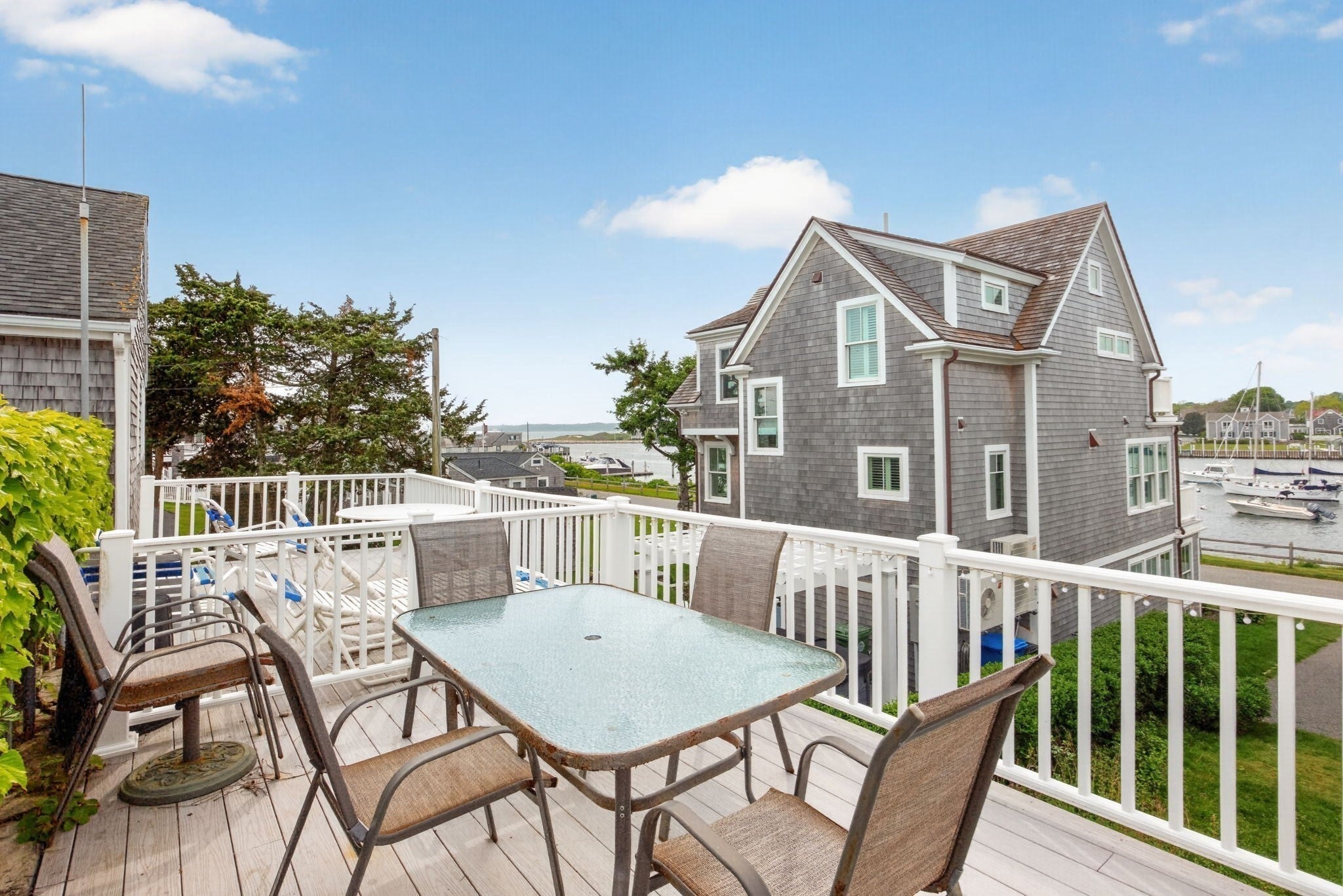 426 Grand Ave, Falmouth, MA, 426 Grand Ave, Falmouth, MA Photo #4
