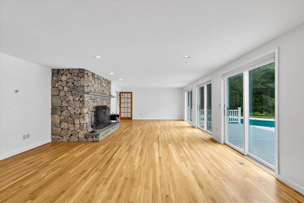 6 Heron Way, Mashpee, MA, 6 Heron Way, Mashpee, MA Photo #9