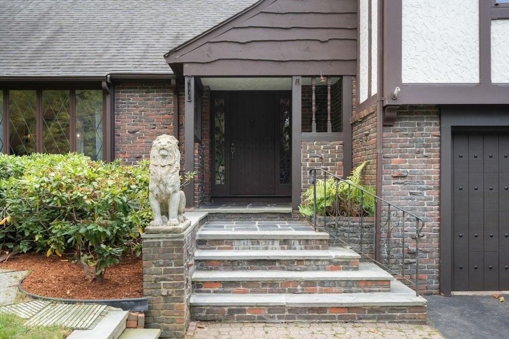 148 Sandra Lane, North Andover, MA Photo #6