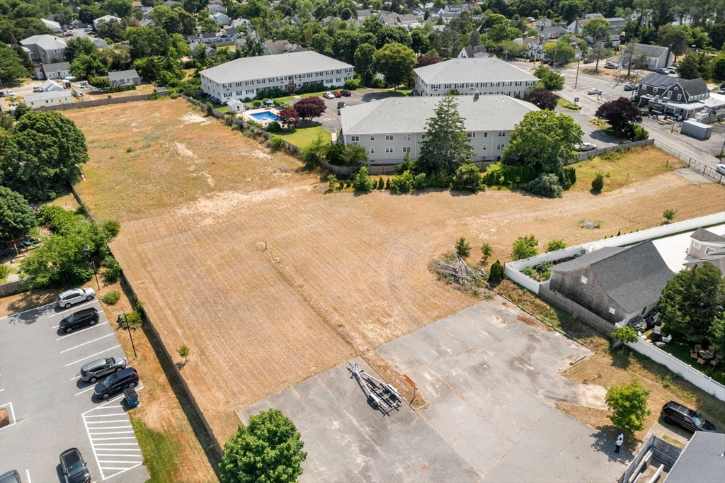 645 Main St Back Lot
