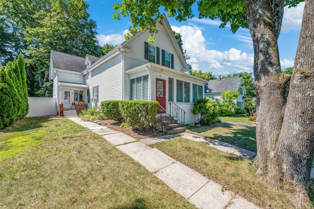 42 Rock St