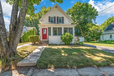 42 Rock St Whitman MA 02382