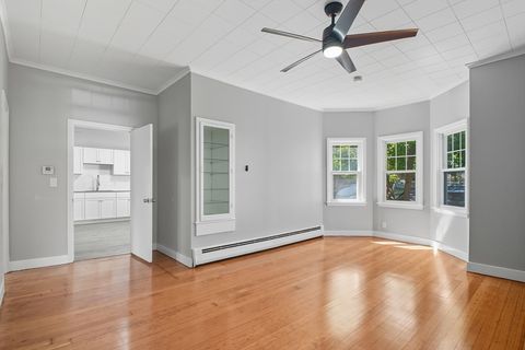 246 E Dwight St Holyoke MA 01040