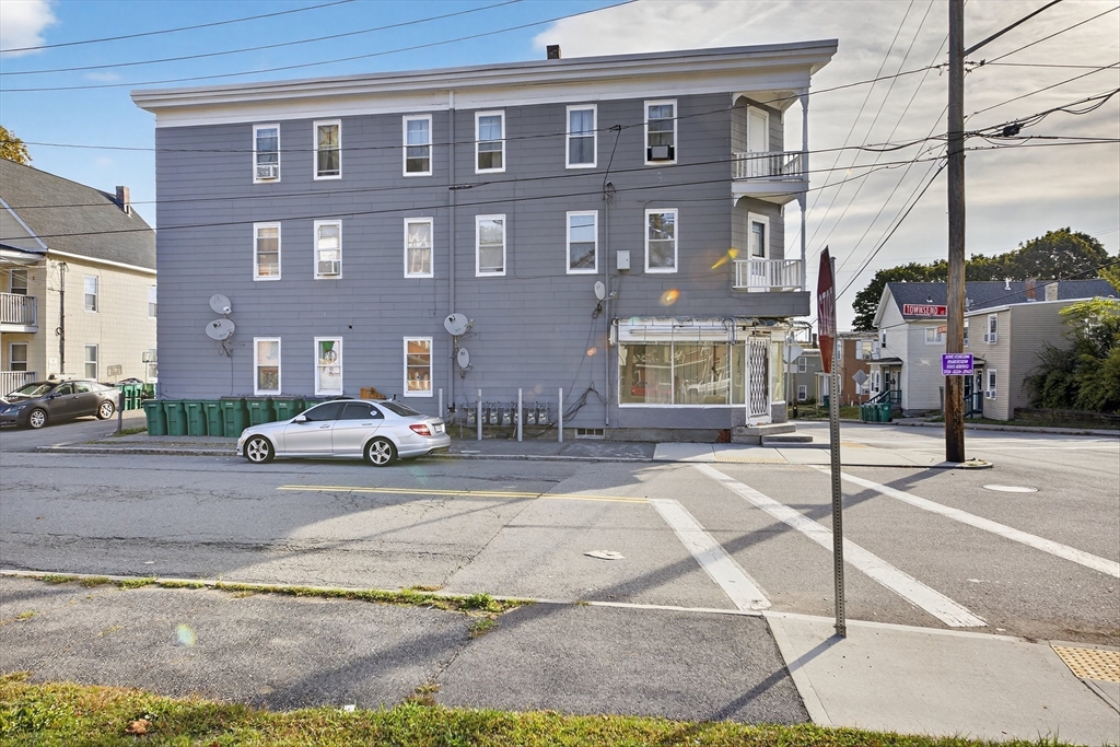 168 Lunenburg St