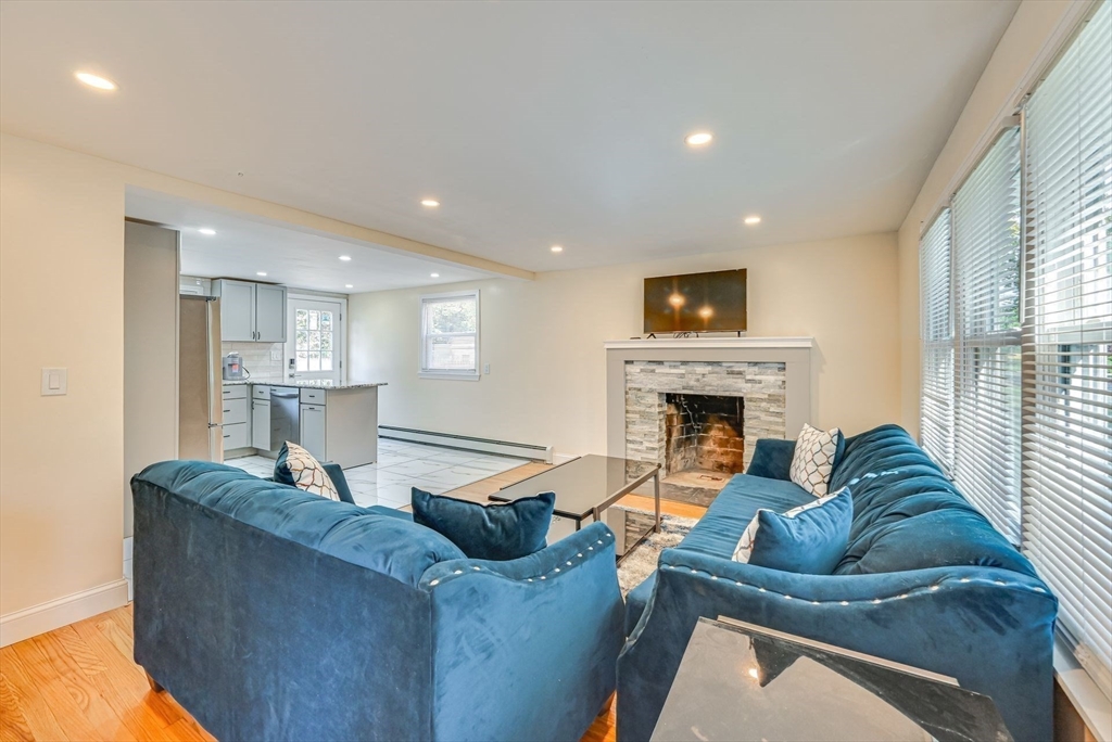 44 Georgetown St