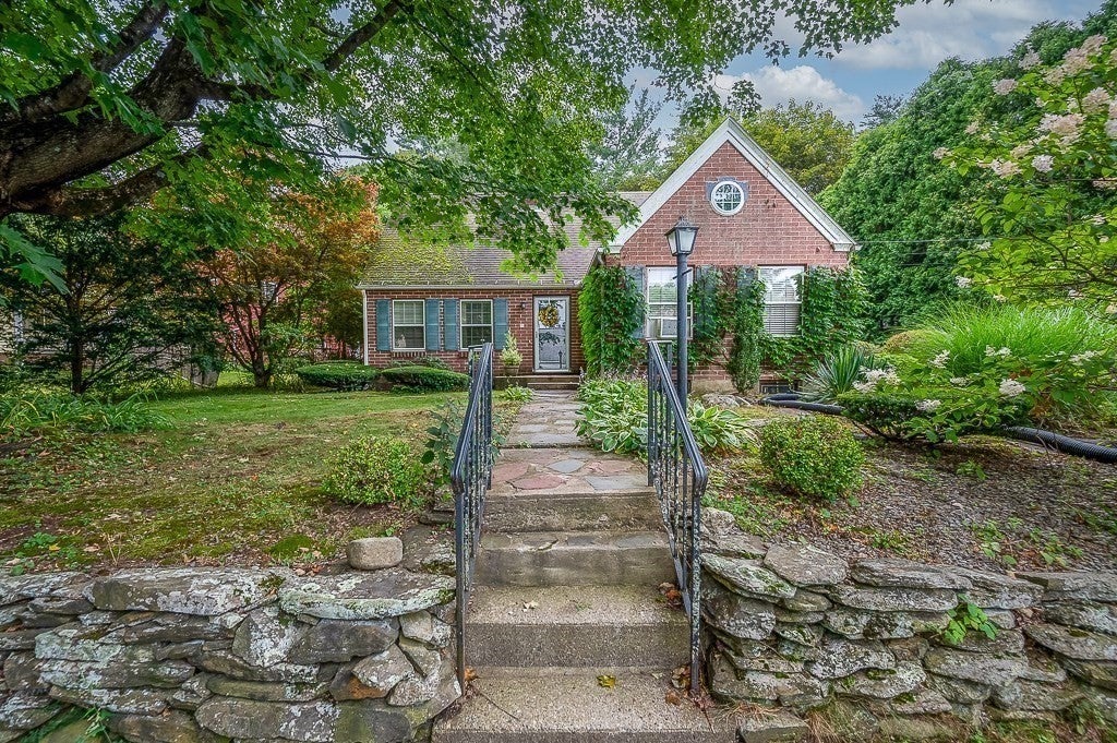 7 Virginia Rd, Worcester, MA Photo #37