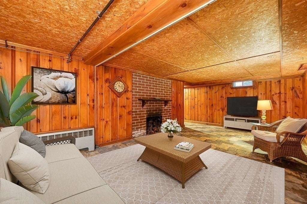 7 Virginia Rd, Worcester, MA Photo #28