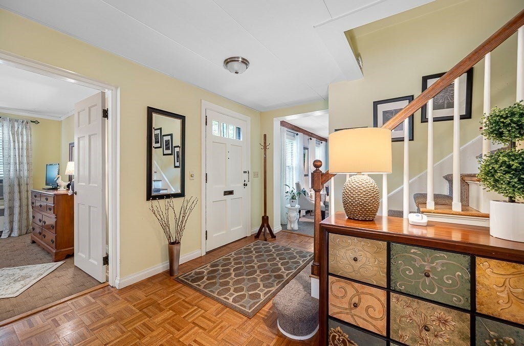 7 Virginia Rd, Worcester, MA Photo #10