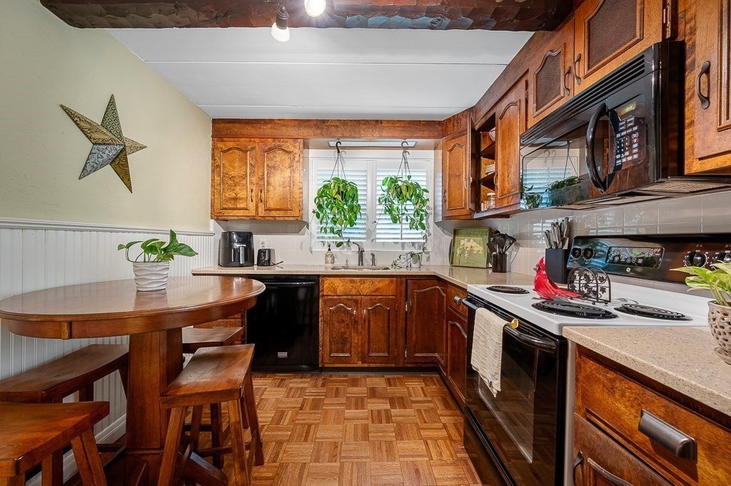 7 Virginia Rd, Worcester, MA Photo #18