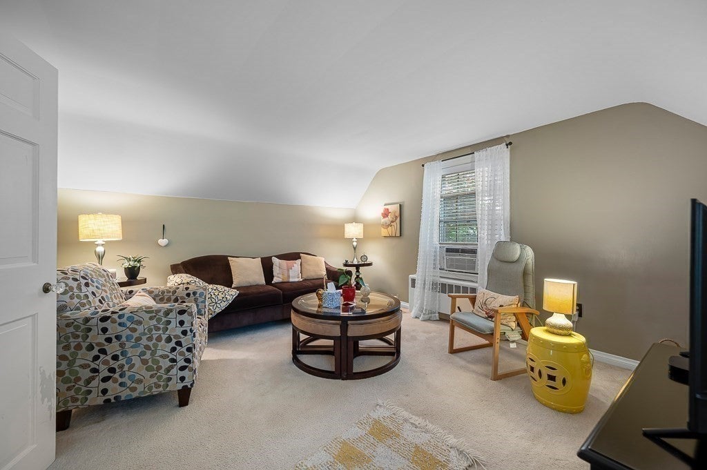 7 Virginia Rd, Worcester, MA Photo #21