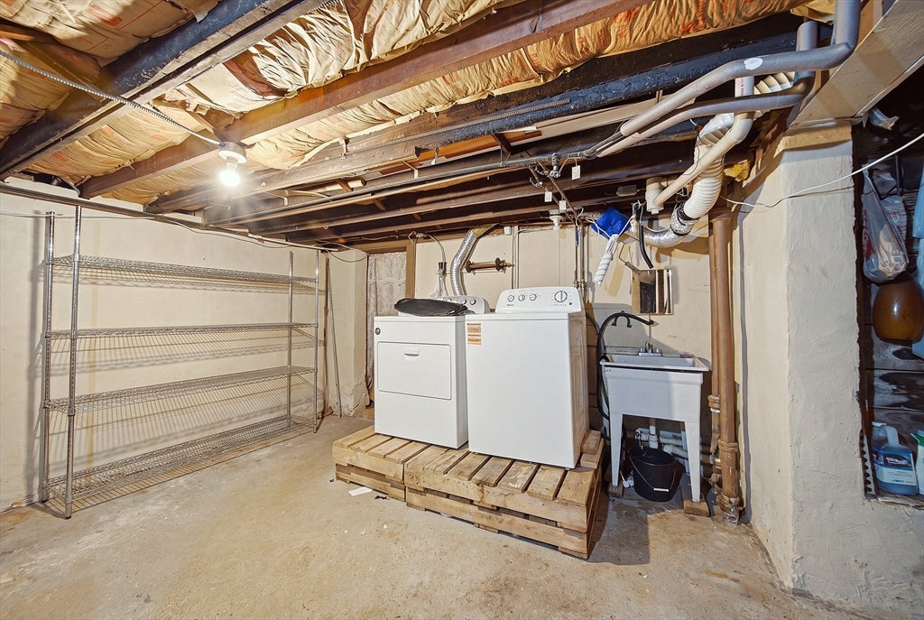 120 Leroy Ave, Lawrence, MA Photo #18