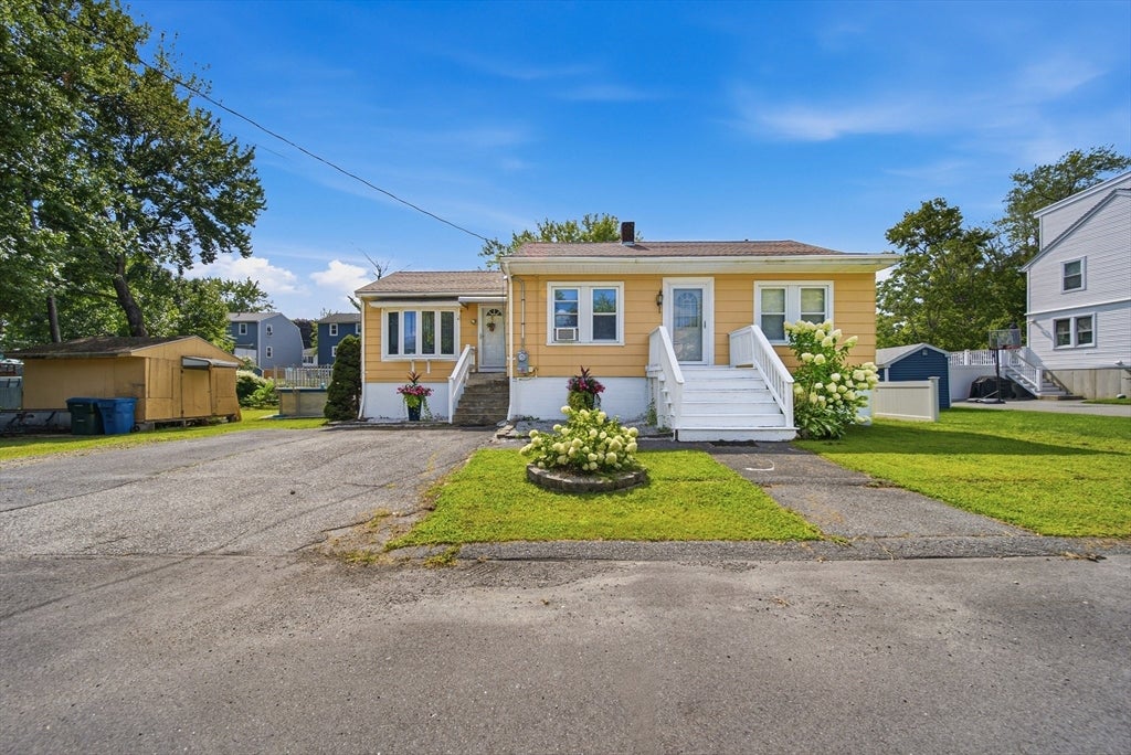 120 Leroy Ave