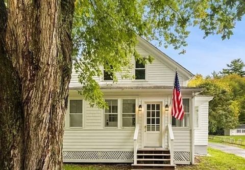 20 Grove St Berkley MA 02779