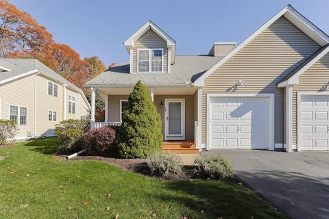 80 Willow Lane 80 Plainville MA 02762