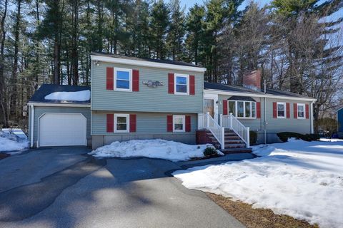Photo of 10 Independence Dr, Burlington, MA 01803 (MLS # 73486042)