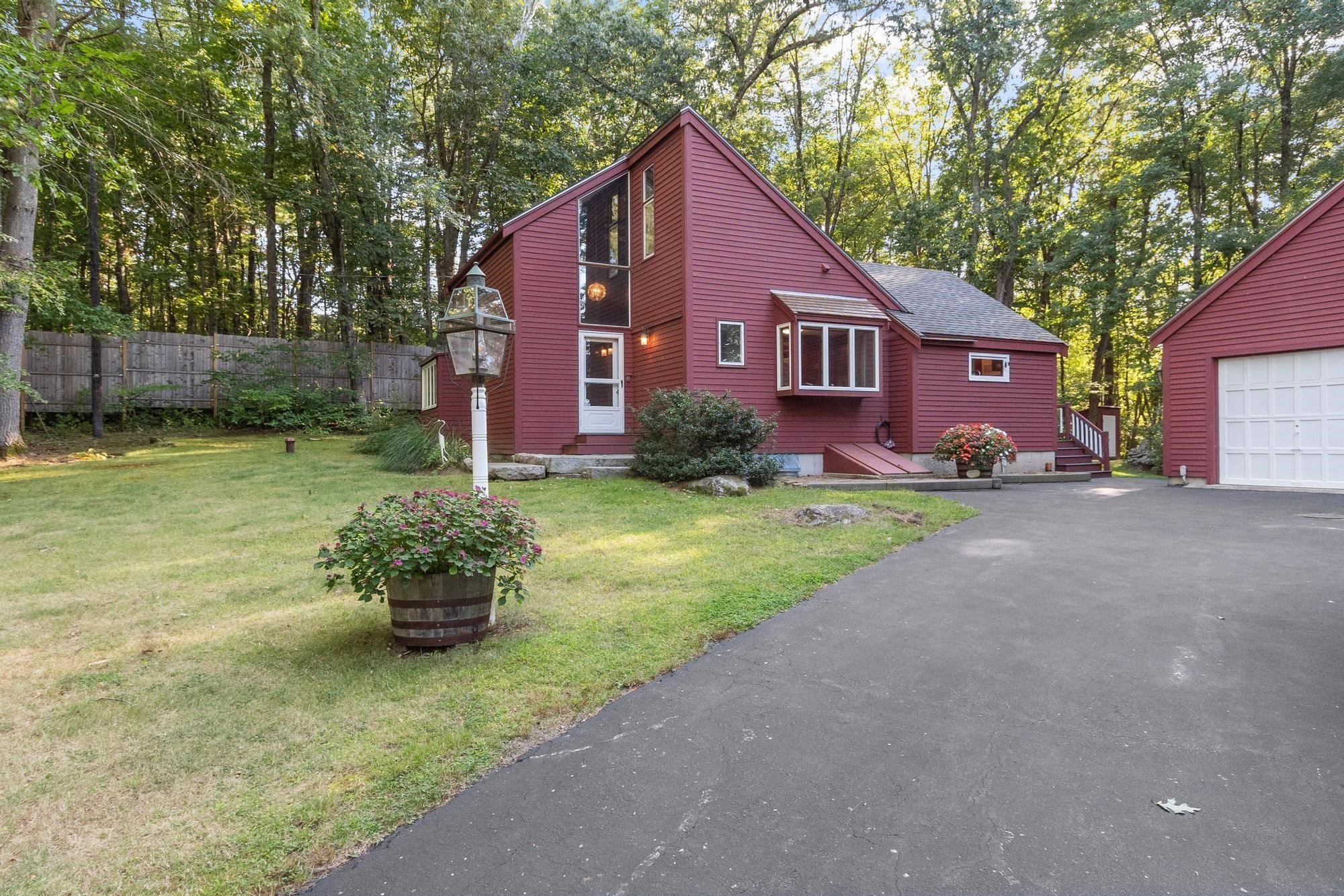 56 Whitney Road