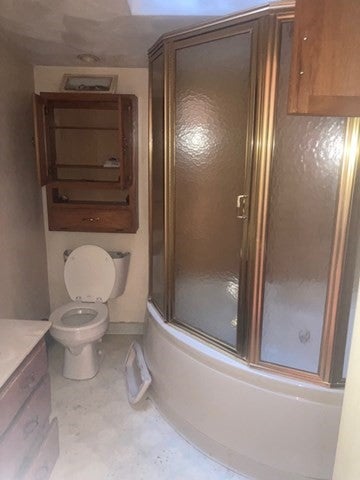 32 Chestnut St, Wareham, MA Photo #9