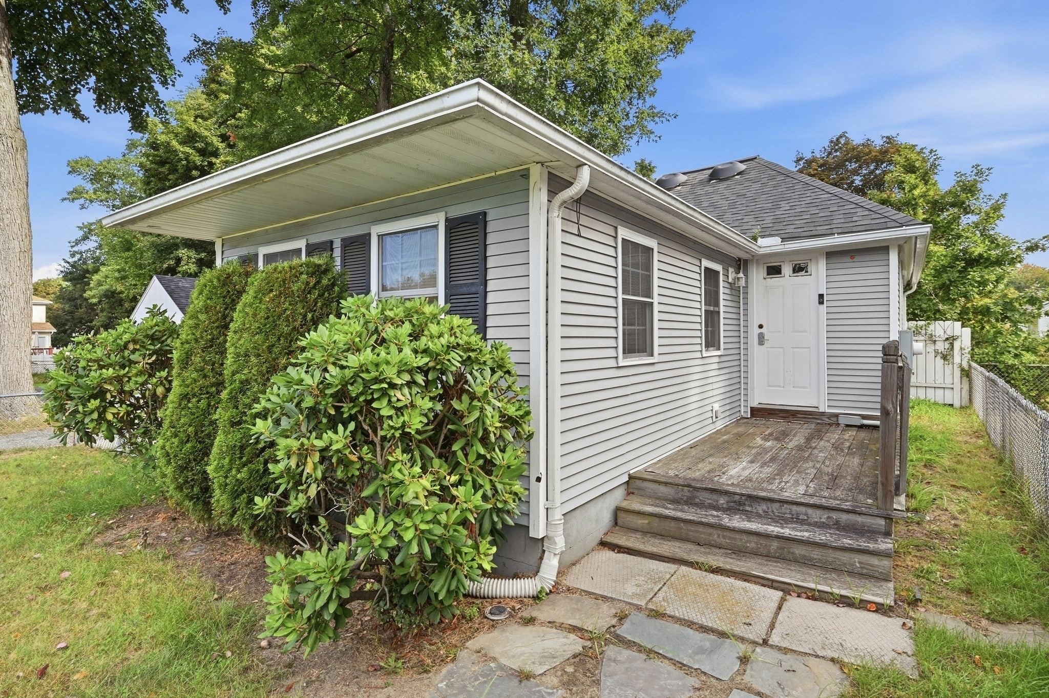 215 Eddy St, Springfield, MA, 215 Eddy St, Springfield, MA Photo #7