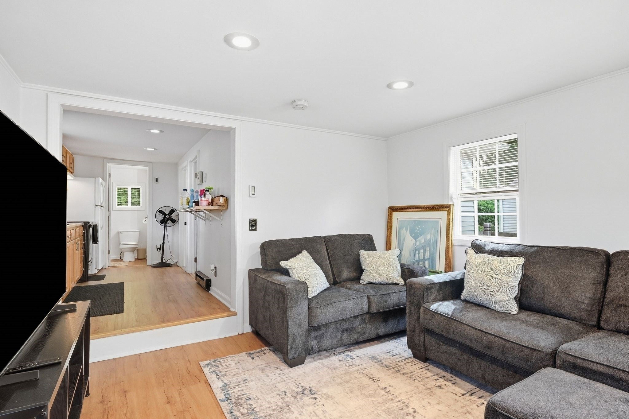 215 Eddy St, Springfield, MA, 215 Eddy St, Springfield, MA Photo #10