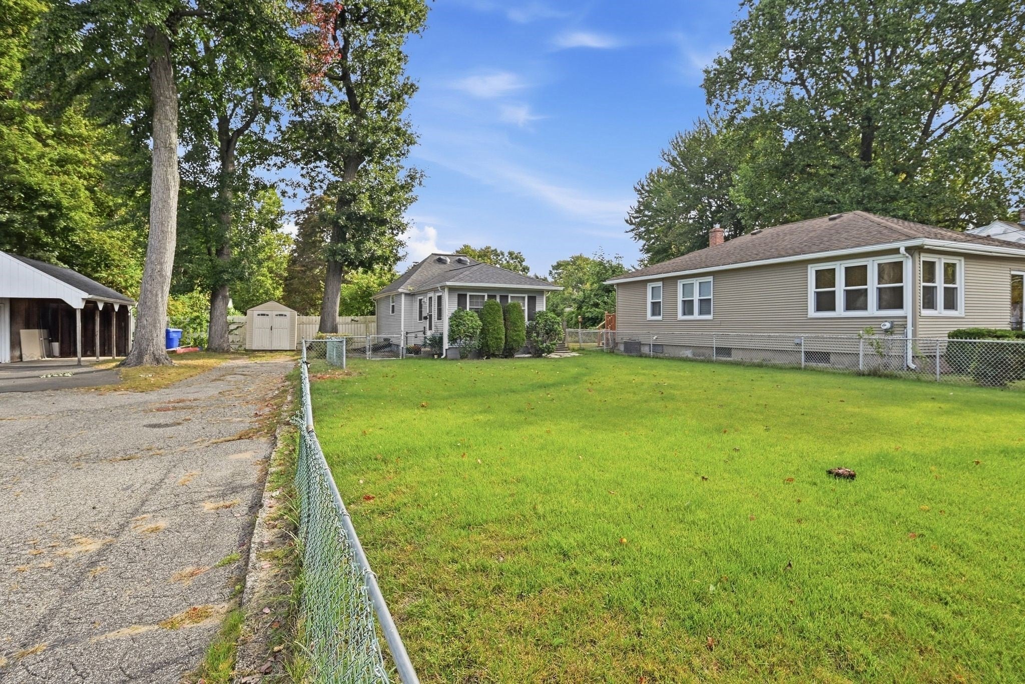 215 Eddy St
