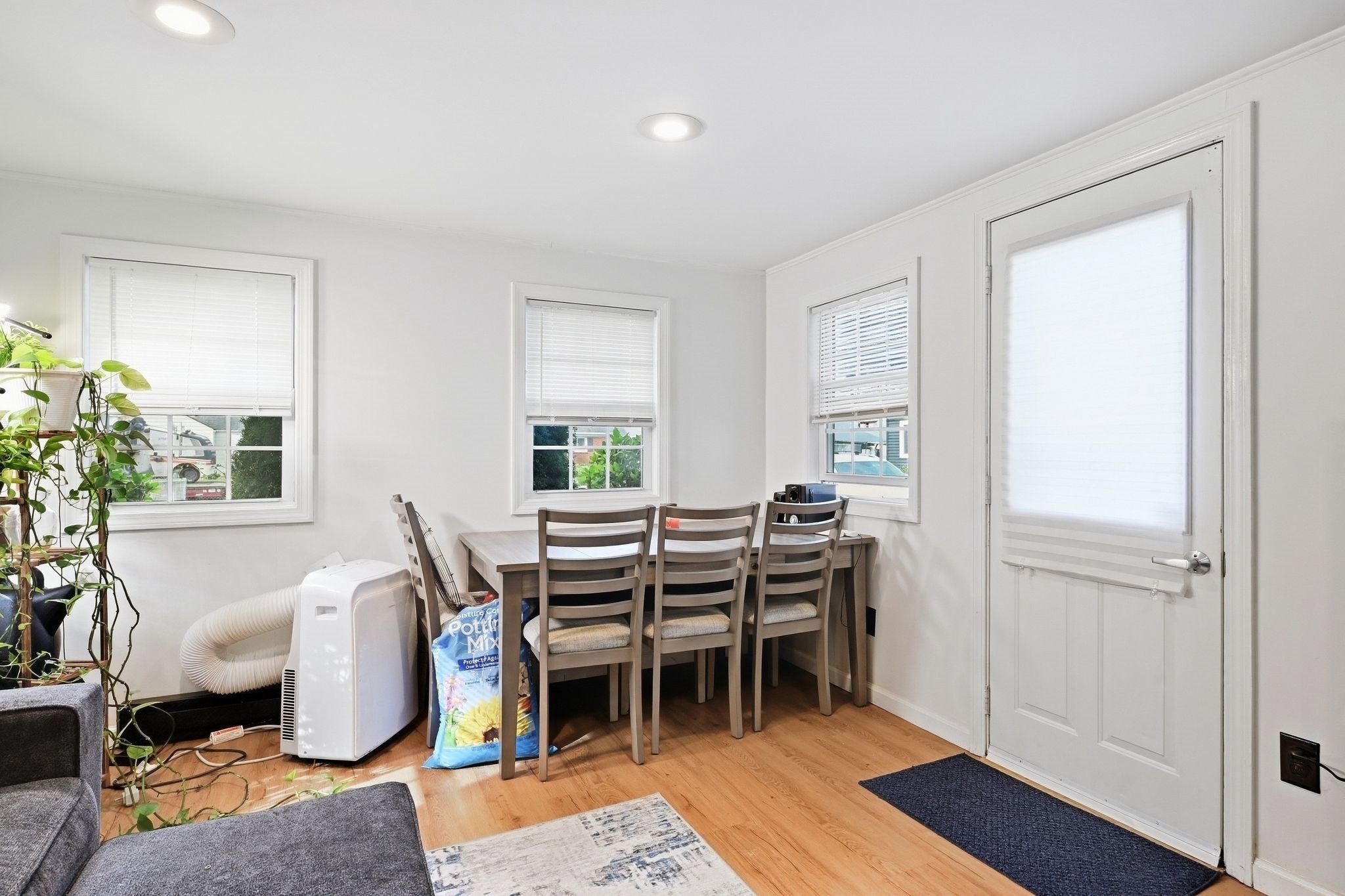 215 Eddy St, Springfield, MA, 215 Eddy St, Springfield, MA Photo #8