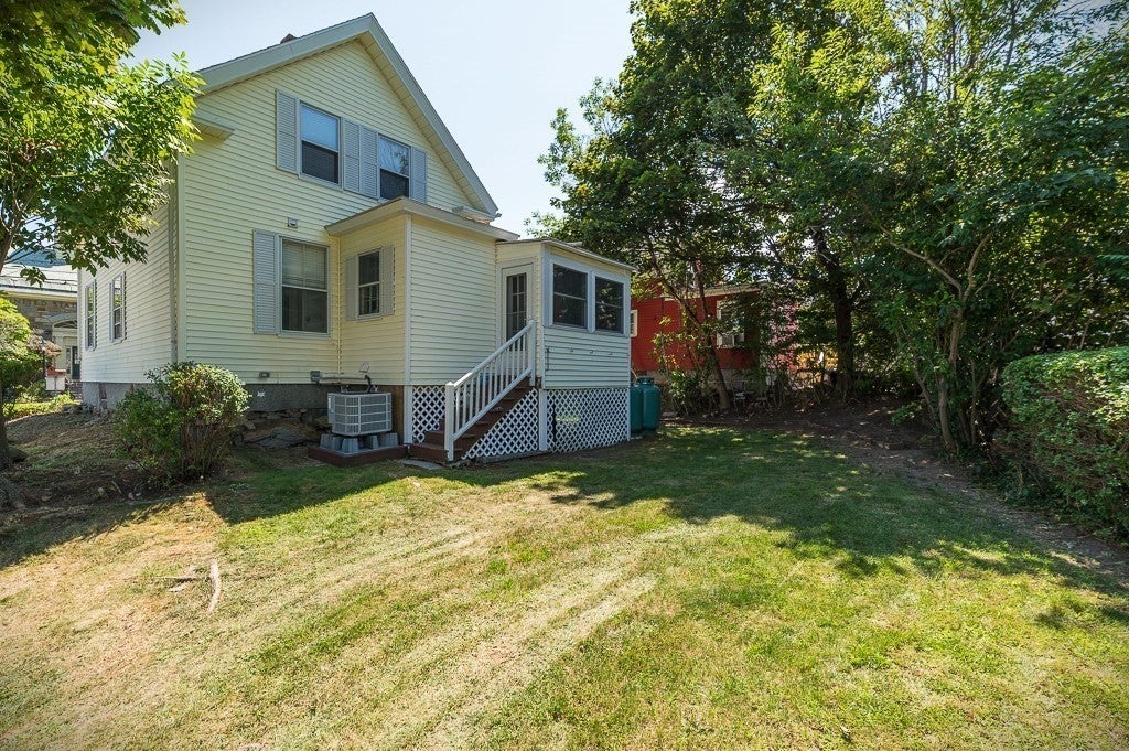 40 Broadway, Rockport, MA Photo #3