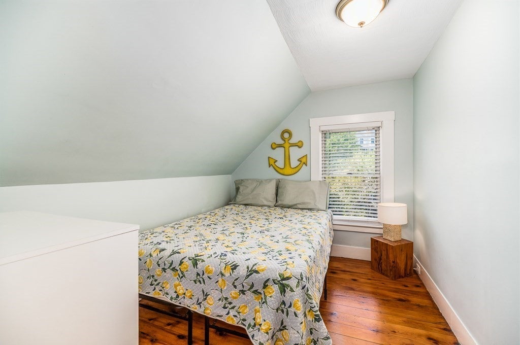 40 Broadway, Rockport, MA Photo #21