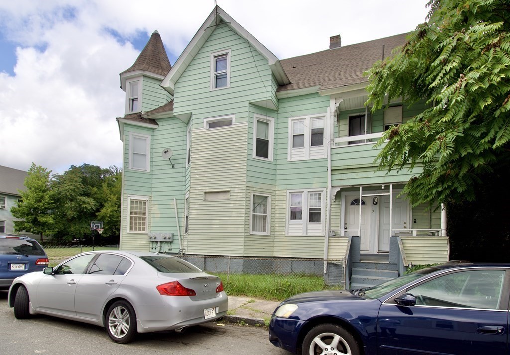 3 Hillside Pl