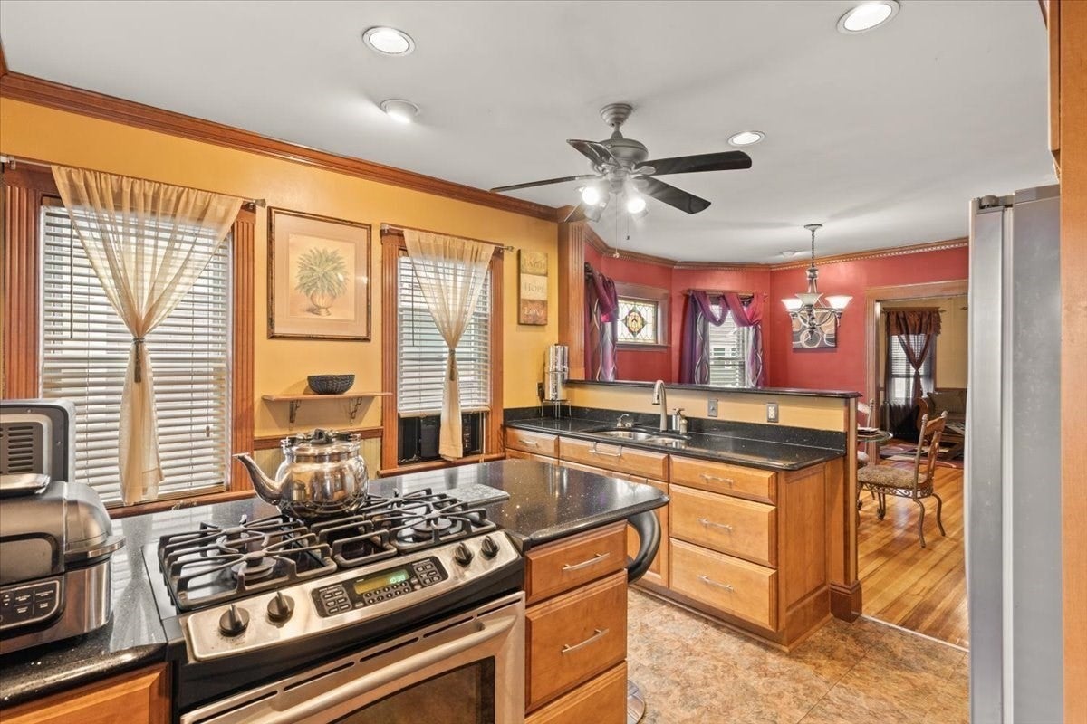 15 Whitten St, Boston, MA, 15 Whitten St, Boston, MA Photo #4